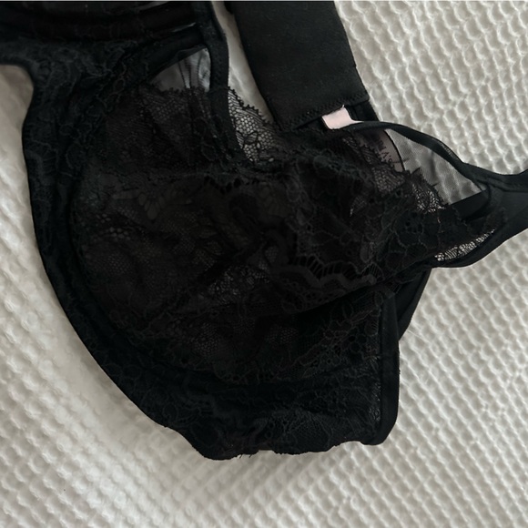 Victoria’s Secret dream angels black balconet 38D - Picture 3 of 4